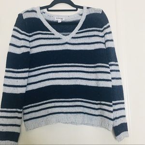 St. John’s Bay Blue Sparkle Sweater size large